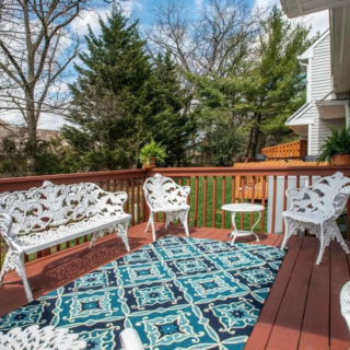 http://www.kennettsquarerentals.com/wp-content/uploads/2016/06/wonderful-deck-320x320.jpg